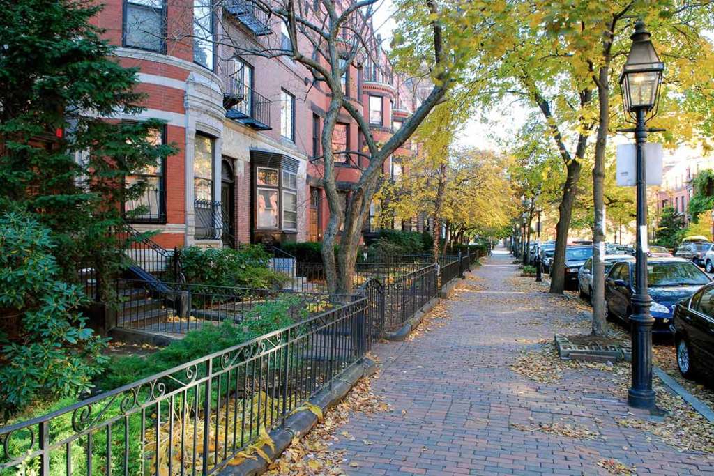Boston sidewalk in front housing complexes